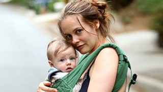 Alicia Silverstone Pre-Chews Food for Son Bear, 10 Months