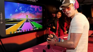 Chord Says “Call Me!”