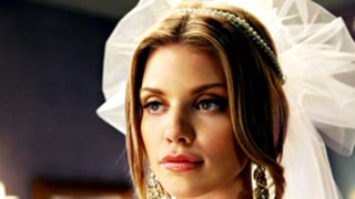 See AnnaLynne McCord's 90210 Wedding Dress!