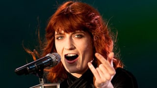 Florence Welch Loses Her Voice, Cancels Tour Dates