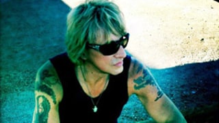 Bon Jovi Guitarist Richie Sambora Dyes His Hair Blonde!
