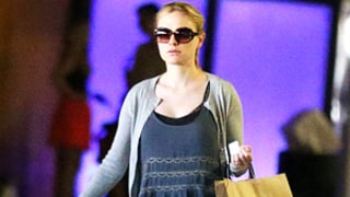 Anna Paquin Steps Out for the First Time Since Giving Birth to Twins