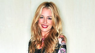 PICTURE: Cat Deeley Shows Off Ring at First Post-Wedding Event