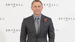 Daniel Craig related to James Bond … and royalty