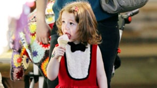 Aww! Alyson Hannigan's Daughter Satyana Wears Festive Holiday Outfit