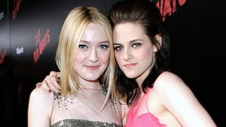 Dakota Fanning Called Kristen Stewart to Tell Her to Watch Duck Dynasty