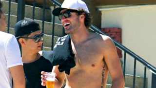 Brody Jenner Goes Shirtless, Chats Up Bikini-Clad Women on the Beach
