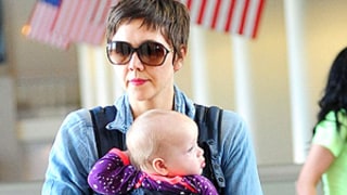 Maggie Gyllenhaal Debuts Super-Short Pixie Cut!