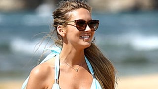 Stephanie Pratt Wears Skimpy Bikini Walking Her Dogs on Beach: Picture