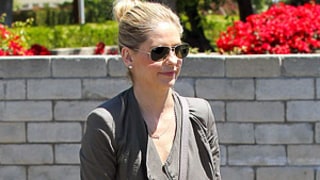 Sarah Michelle Gellar and Daughter Charlotte Wear Matching High-Tops: Picture