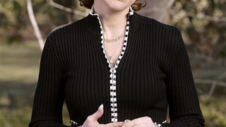 Edie Falco
