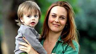 Alicia Silverstone Launches Breast Milk Sharing Service for Vegan Moms