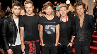 One Direction Booed Onstage at VMAs, Lady Gaga Defends Them