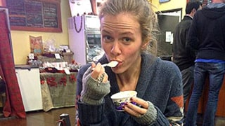 Brooklyn Decker Goes Without Makeup on Date Night With Husband Andy Roddick