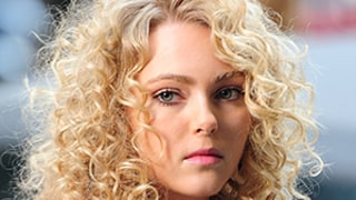 AnnaSophia Robb Prays For Her Alma Mater, Arapahoe High School, After School Shooting: