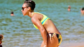 Alicia Keys Shows Off Hot Bikini Body in Sydney: See the Picture!