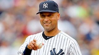Derek Jeter Announces Retirement From Baseball After 2014 Season: New York Yankees Captain Decided