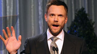 Joel McHale Roasts President Obama, Press, Celebs at White House Correspondents' Dinner
