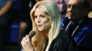 Elin Nordegren Dings Tiger Woods in Graduation Speech at Rollins College
