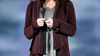 Idina's Tony-Worthy Tune