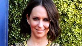 Jennifer Love Hewitt Once Sent Matt Damon a Bed -- and He Never Said Thank You!