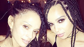Zoe Kravitz, Mom Lisa Bonet Take Selfie: