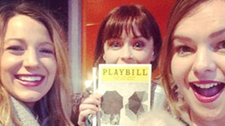 Sisterhood of the Traveling Pants Stars Reunite Again For Broadway Show: Adorable Picture