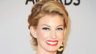 Faith Hill Has a Pixie! See Her Haircut Debut on the CMA Awards Red Carpet