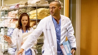 April Decides She's 'Going to Tell' Jackson She's Pregnant With His Baby on 'Grey's Anatomy'
