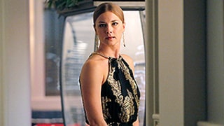 Revenge Season 4 Winter Finale Spoilers: Original Character Dies in Blaze of Glory, Why You Should Have Seen It Coming