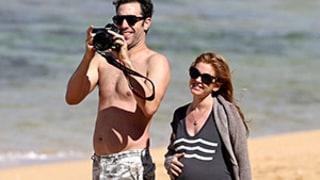 Pregnant Isla Fisher Shows Off Growing Baby Bump at Hawaiian Beach With Sacha Baron Cohen: Pictures