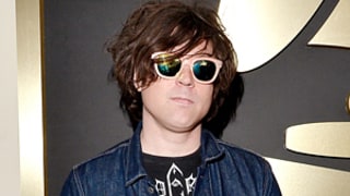 Ryan Adams Walks First Red Carpet Since Mandy Moore Split Without Wedding Band at 2015 Grammys: Photos