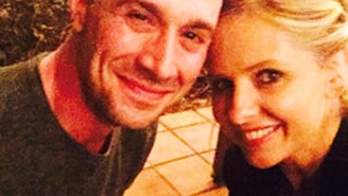 Sarah Michelle Gellar Gushes Over Freddie Prinze Jr.: Adorable Selfie