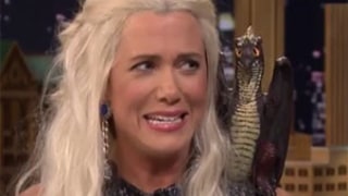 Kristen Wiig Conducts Whole Hilarious Interview With Jimmy Fallon as Game of Thrones' Khaleesi