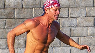 Tim McGraw Looks Insanely Ripped as He Works Out With Pals: Wild Shirtless Pics