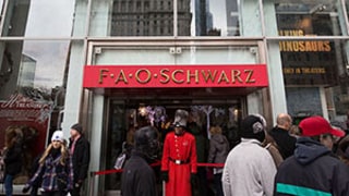 F.A.O. Schwarz Toy Store on Fifth Avenue in NYC Is Closing: Details