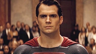 Batman v Superman: Dawn of Justice Cast Debuts New, Action-Packed Trailer at Comic-Con: Watch!