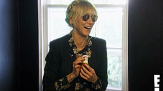 Kimberly Stewart Finds Brother Sean's Viagra in Funny Stewarts and Hamiltons Clip: Watch!