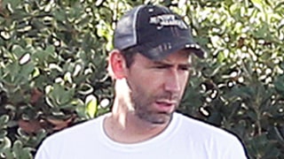 Chad Kroeger Spotted Packing Up His Car After Avril Lavigne Split Announcement: Pictures