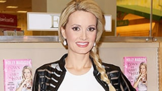 Holly Madison Writing Second Book About Relationships — Details