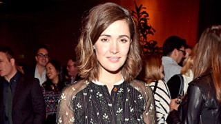 Pregnant Rose Byrne Debuts Baby Bump in First Red Carpet Appearance