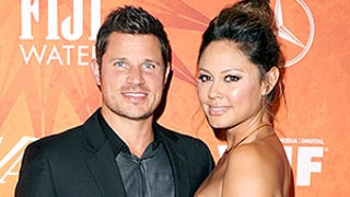 Nick and Vanessa Lachey Celebrate Birthdays With Adorable Kiss: Photo