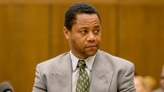 'The People v. O.J. Simpson: American Crime Story' Recap: Kris Jenner Begs Robert Kardashian to Quit, Jurors Boycott Trial