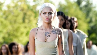 Here’s Why This Model Took Off Her Heels at the Yeezy Season 4 Show
