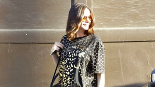 Pregnant Anne Hathaway Rocks Menswear-Inspired Maternity Style