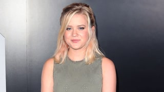 Reese Witherspoon, Ryan Phillippe’s Daughter Ava Is So Grown-Up for Her First Solo Red Carpet