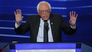 Twitter Slams Bernie Sanders Speech for Running Over 'The Bachelorette'