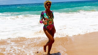 Beyonce Hits the Beach in One-Piece Swimsuit With Lemonade Crown, Necklace: Pictures