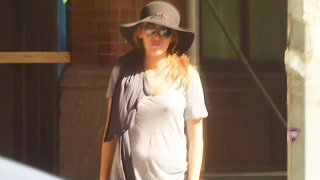 Pregnant Blake Lively Dresses Down While Househunting With Ryan Reynolds — See Her Low-Key Pregnancy Style