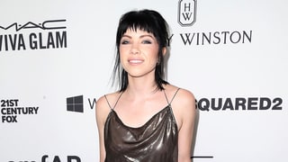 Carly Rae Jepsen Records New Full House Theme Song for Fuller House: Details!